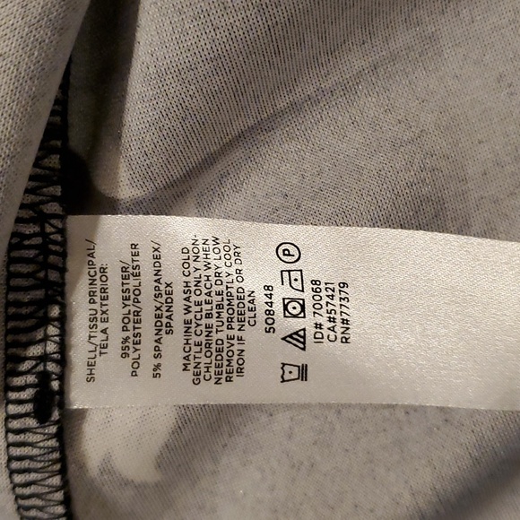 Ann Taylor floral shirt - Picture 6 of 7